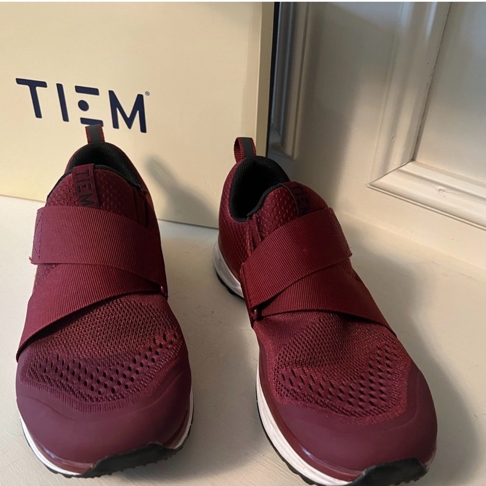 TIEM Slipstream Cycling Shoes in Merlot sz 8 - Picture 5 of 9